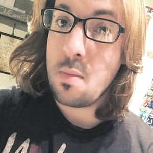 Meet your Posher, Chase